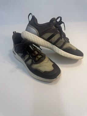 Cole Haan ZERØGRAND 360 Sneakers Size 8 Black Gray Lace Up Comfort